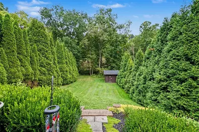 705 Smiley St, Ellwood City, PA 16117 - Photo 27