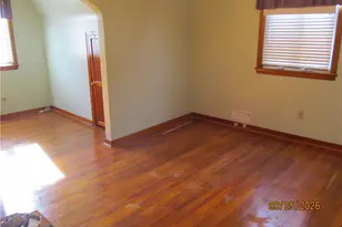 1522 Broad St, South Greensburg Boro, PA 15601 - Photo 23