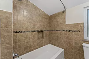 859 Corbett Dr, Pittsburgh, PA 15234 - Photo 15
