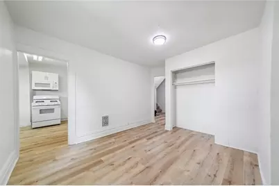 5421 Wellesley Ave, Pittsburgh, PA 15206 - Photo 19
