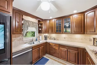 516 Oberdick Dr, Elizabeth Twp/Boro, PA 15135 - Photo 17
