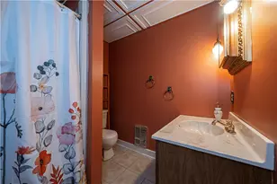 804 Maryland Ave, Midland Boro, PA 15059 - Photo 17