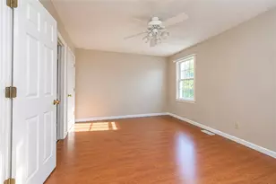 106 Paddock Ln, Pittsburgh, PA 15236 - Photo 11