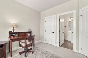 1763 Stevensan Dr, Pittsburgh, PA 15143 - Photo 9