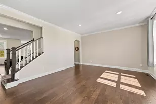 1763 Stevensan Dr, Pittsburgh, PA 15143 - Photo 5