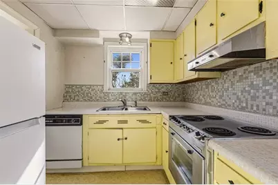 330 Broadmoor Ave, Pittsburgh, PA 15228 - Photo 11