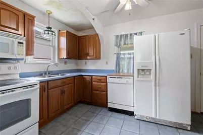 508 Willow St, Springdale Boro, PA 15144 - Photo 7