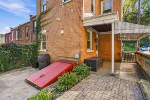 400 Venture St, Observatory Hill, PA 15214 - Photo 43