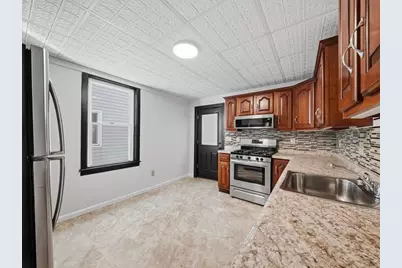320 Raymond St, Pittsburgh, PA 15218 - Photo 9