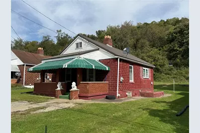 8 Penn Avenue, East Bethlehem, PA 15322 - Photo 13