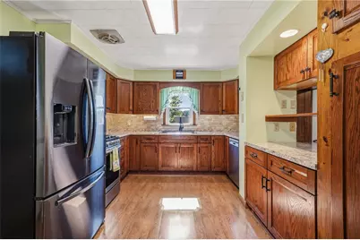 335 W 8th Ave, Tarentum, PA 15084 - Photo 9