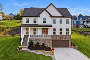 137 Morningstar Dr, Rostraver, PA 15012 - Photo 3
