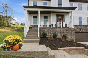 137 Morningstar Dr, Rostraver, PA 15012 - Photo 5