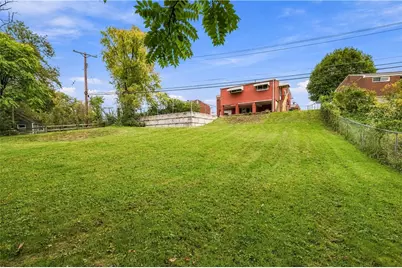 310 Millport Road, West Mifflin, PA 15122 - Photo 27