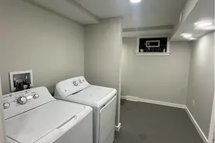 1502 Whitewood Dr, Pittsburgh, PA 15220 - Photo 13