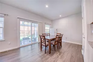 405 Creekside Ct, North Strabane, PA 15330 - Photo 11