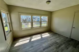 225-227 E Garfield Ave, New Castle, PA 16105 - Photo 7
