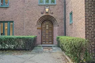5914 Braeburn Pl, Pittsburgh, PA 15232 - Photo 3