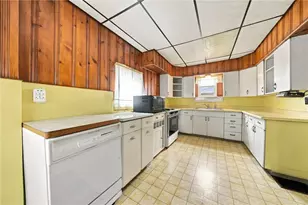 1321 6th St, North Huntingdon, PA 15692 - Photo 5