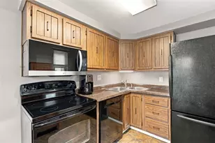 5141 Colewood Dr, Pittsburgh, PA 15236 - Photo 5