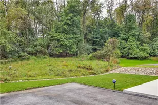 725 Bilberry Rd, Monroeville, PA 15146 - Photo 29
