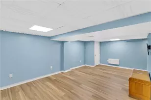 725 Bilberry Rd, Monroeville, PA 15146 - Photo 25