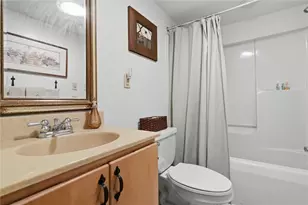 118 Nyetimber Pkwy Dr, Moon/Crescent Twp, PA 15108 - Photo 41