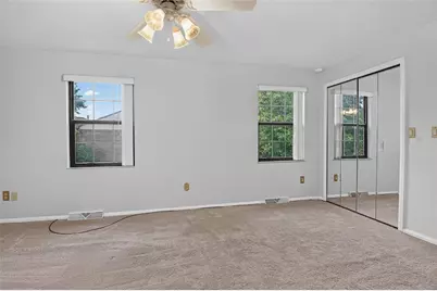 7440 Lighthouse Pt, Pittsburgh, PA 15221 - Photo 19