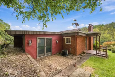 1045 Broughton Road, South Park, PA 15236 - Photo 37