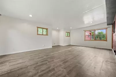 1045 Broughton Road, South Park, PA 15236 - Photo 21