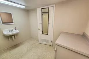 1512 Jackson Ave, New Castle, PA 16101 - Photo 27
