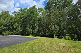 419 Parkridge Dr, Bethel Park, PA 15102 - Photo 21