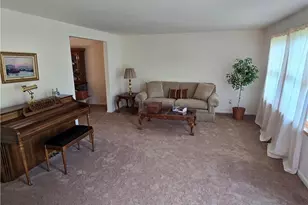419 Parkridge Dr, Bethel Park, PA 15102 - Photo 5