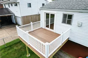 121 Vetter Dr, Pittsburgh, PA 15235 - Photo 17