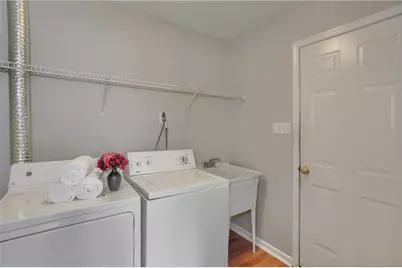 724 Spencer Woods Drive, Pittsburgh, PA 15116 - Photo 39