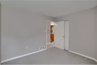724 Spencer Woods Drive, Pittsburgh, PA 15116 - Photo 37