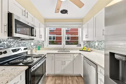 825 Morewood Ave #G7, Pittsburgh, PA 15213 - Photo 13