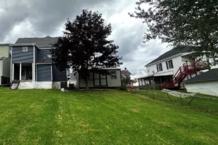 209 Wayne St, Claysville, PA 15323 - Photo 5