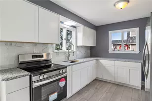 126 E Edison Ave, New Castle, PA 16101 - Photo 13