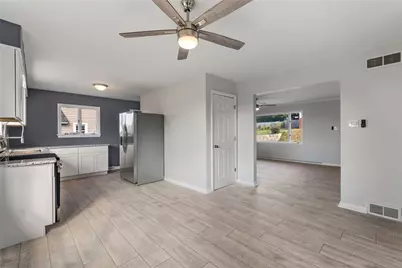 126 E Edison Avenue, New Castle, PA 16101 - Photo 11
