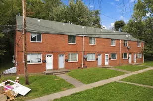 2501 Lincoln Ave, Clairton, PA 15025 - Photo 1