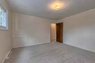 301 Silvis St, Jeannette, PA 15644 - Photo 15