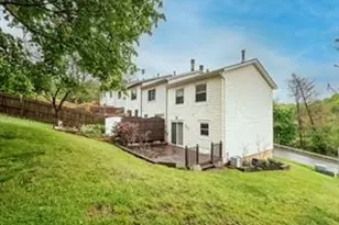 3252 Camberly Dr, Hampton, PA 15044 - Photo 19