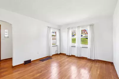 318 Oak Street, West Mifflin, PA 15122 - Photo 5