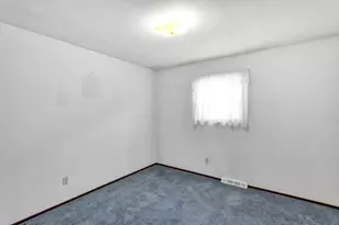 102 Bucknell Dr, Springdale Township, PA 15144 - Photo 25