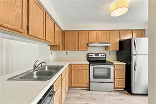 561 Winesap Dr, South Fayette, PA 15017 - Photo 13