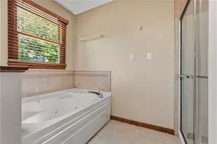 721 Stonebridge Dr, North Huntingdon, PA 15642 - Photo 27