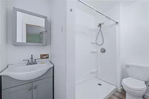 138 Strawbridge Ave, Sharon, PA 16146 - Photo 11