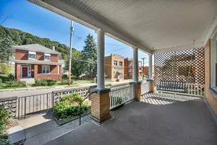 1107 Woodward Ave, McKees Rocks, PA 15136 - Photo 7