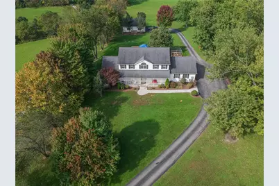 371 Hickernell Rd, Franklin Township, PA 16123 - Photo 3